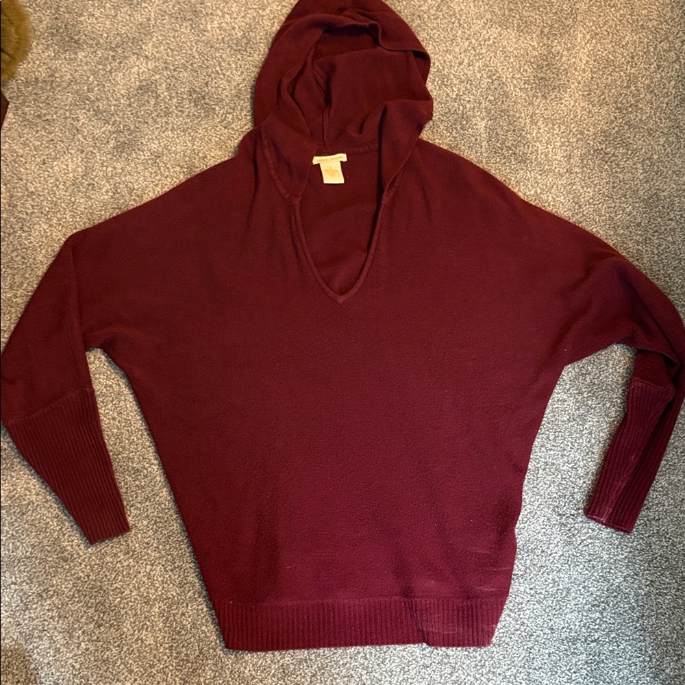 Sweet Romeo V-Neck Sweater - Picture 3 of 5